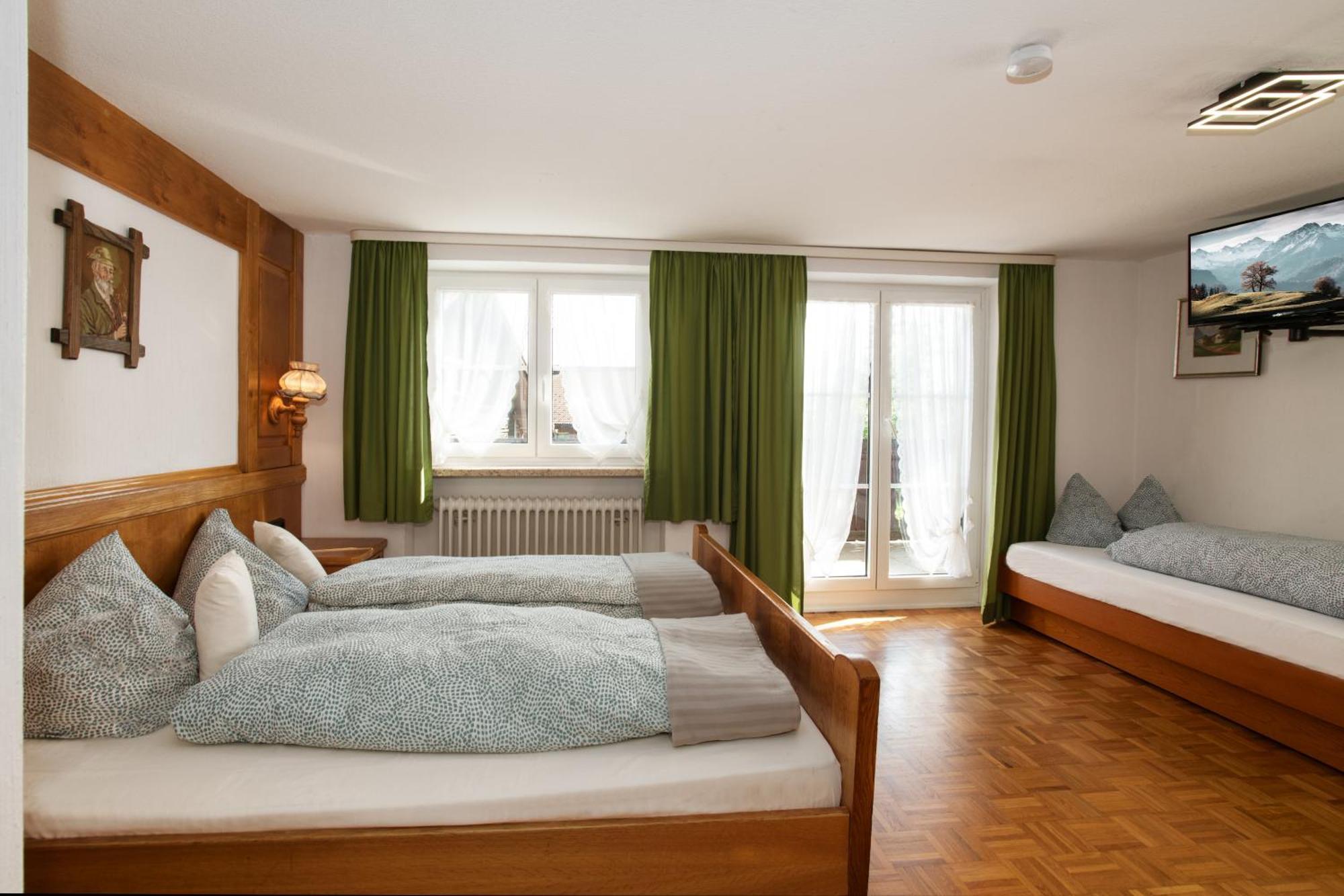 Alpen Martin Hotel *